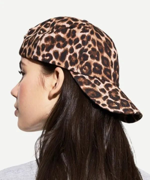 şapka43 Leopar Desenli Şapka